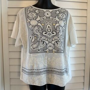 Zara Women’s Cream Short Sleeve Boho Top with Navy Blue Floral Embroidery Smalli